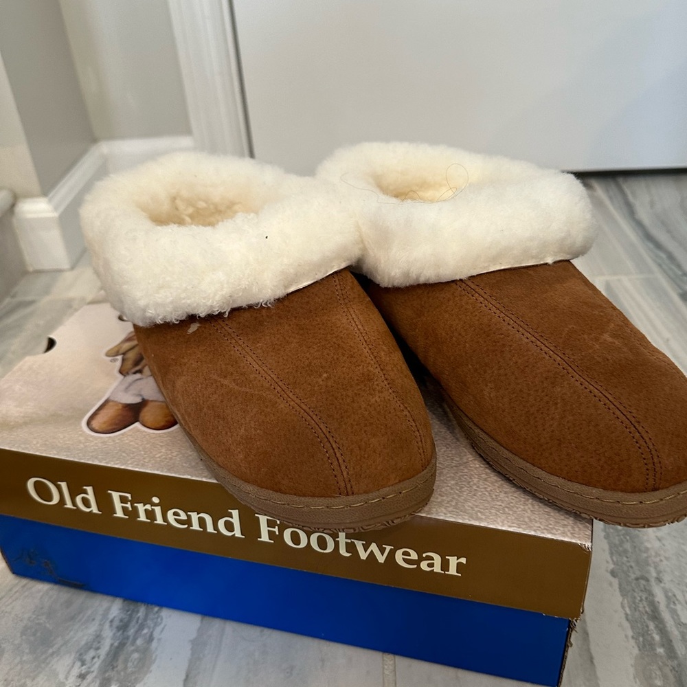 Old Friend Women’s Footwear- Size 9 Juliet